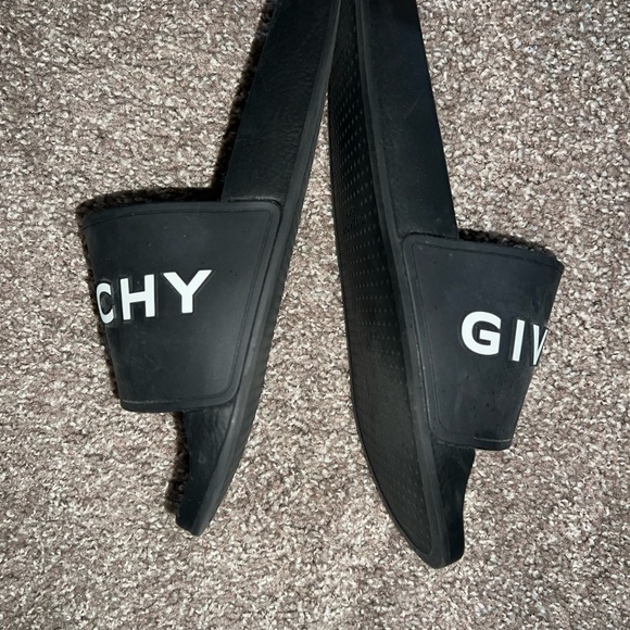 Givenchy Slides - Picture 4 of 4